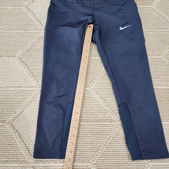 Nike blue women's size medium crop leggings - Picture 8 of 10